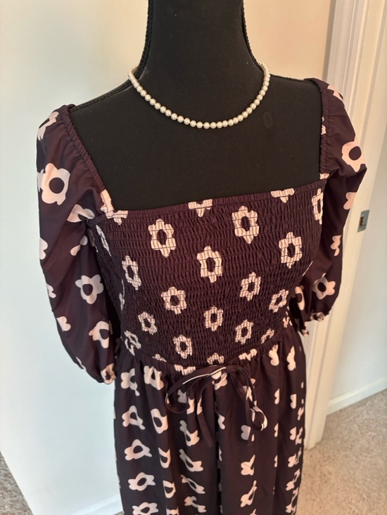 Dresses & Skirts - Women’s Floral Smocked Midi Dress - Brown and Cream